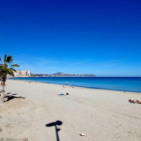 Olivia With The Great Seaview In * Calpe